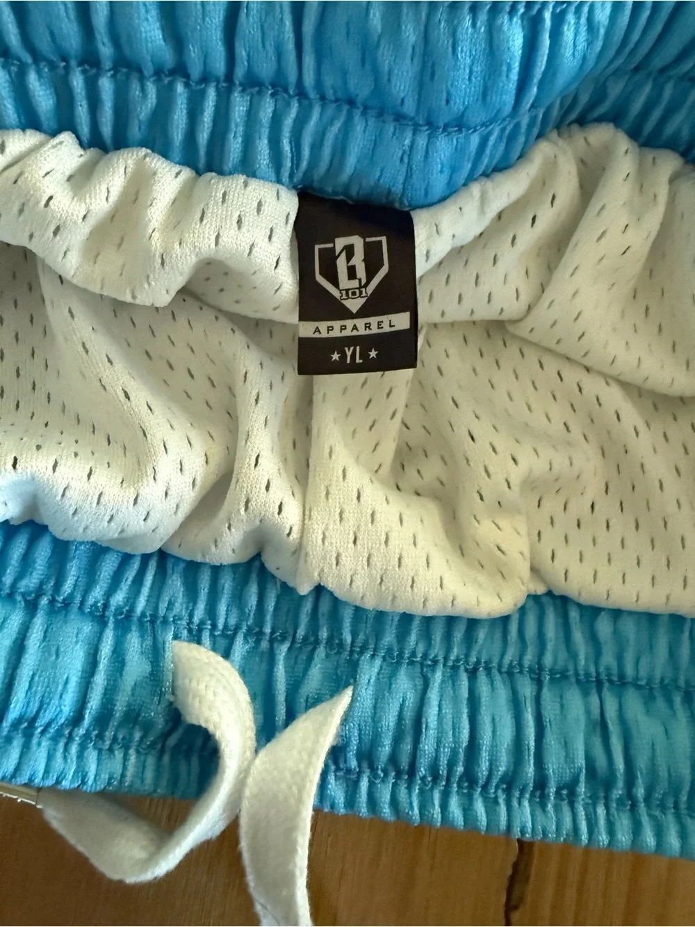 Baseball Lifestyle 101 cream & blue paisley print lined shorts